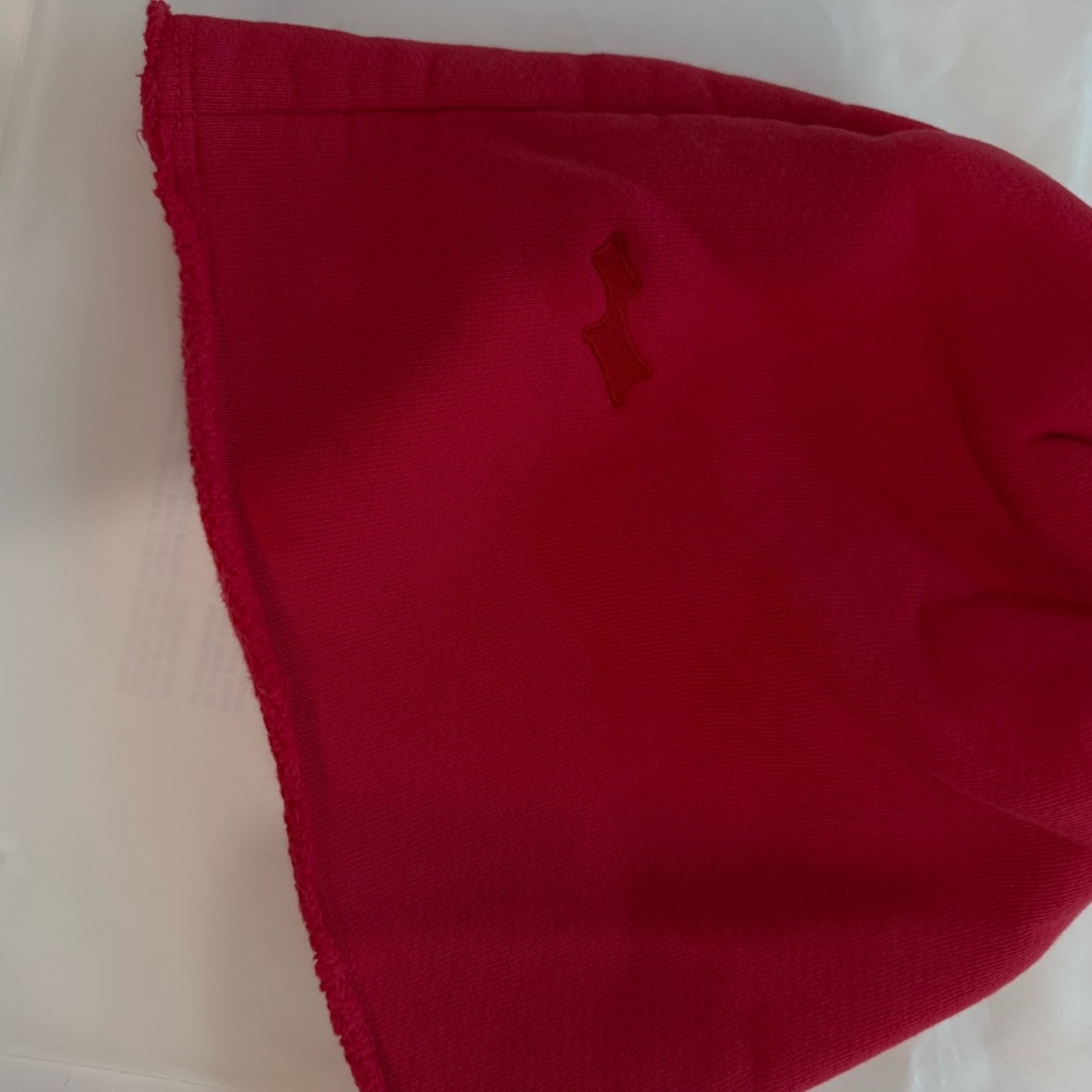 Skylrk Red Beanie